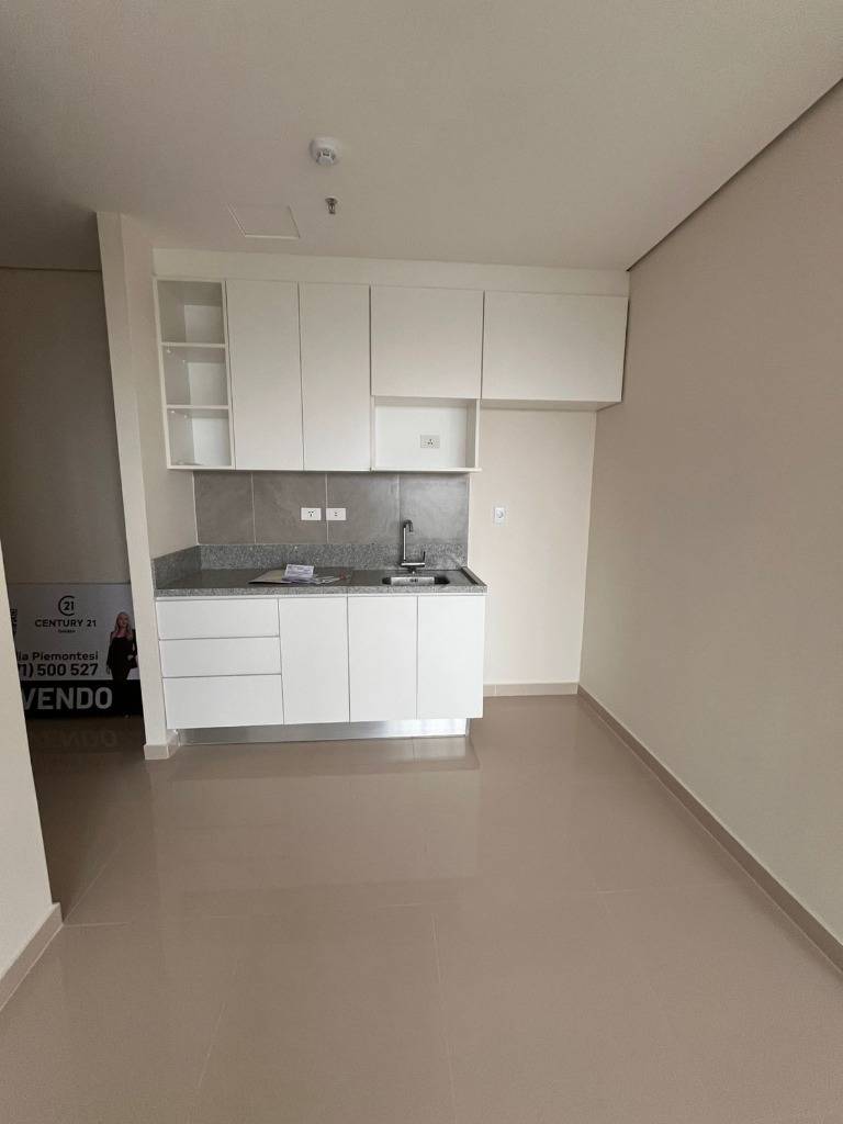 MONOAMBIENTE EN VENTA A PASOS DEL PASEO LA GALERIA — foto 2