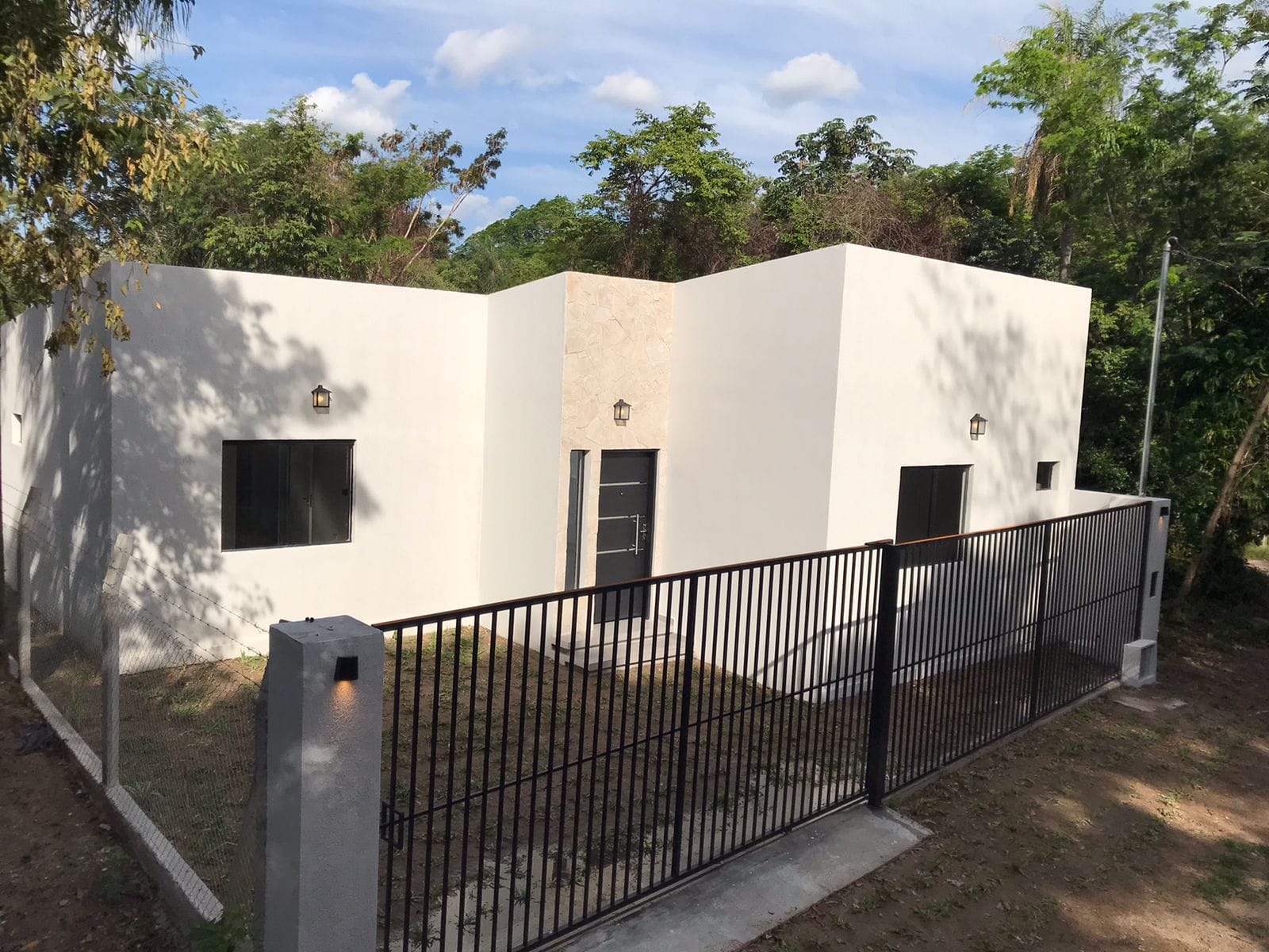 VENDO CASA A ESTRENAR EN SAN BERNARDINO - CRISTOBAL COLON — foto 2