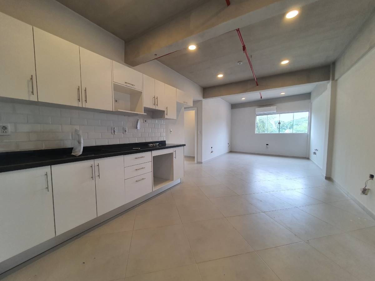 ALQUILO DEPARTAMENTO EN LUQUE DE 2 HABITACIONES — foto 3