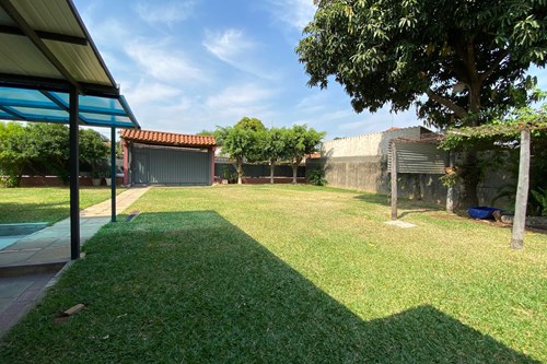 HERMOSA Y AMPLIA CASA EN MORA KUE — foto 3