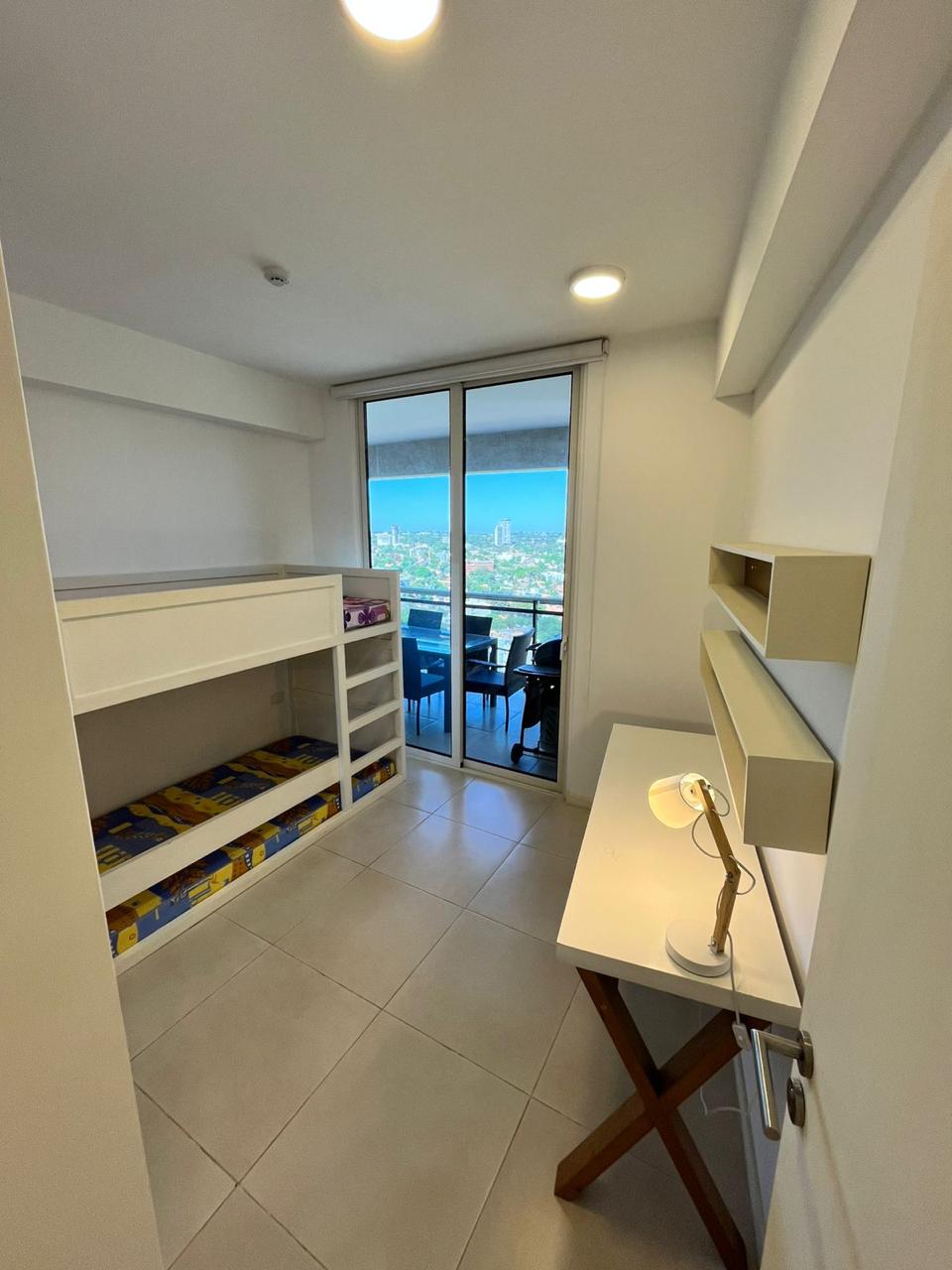 En alquiler exclusivo depto de 3 suites + 2 cocheras Av. Santa Teresa — foto 2