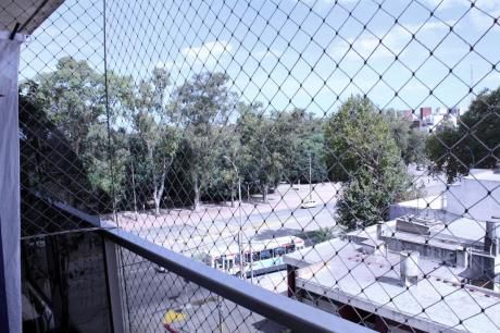 Frenta Al Pque Batlle, Balcón Amplio Al Fte, Gge, G.C 10500