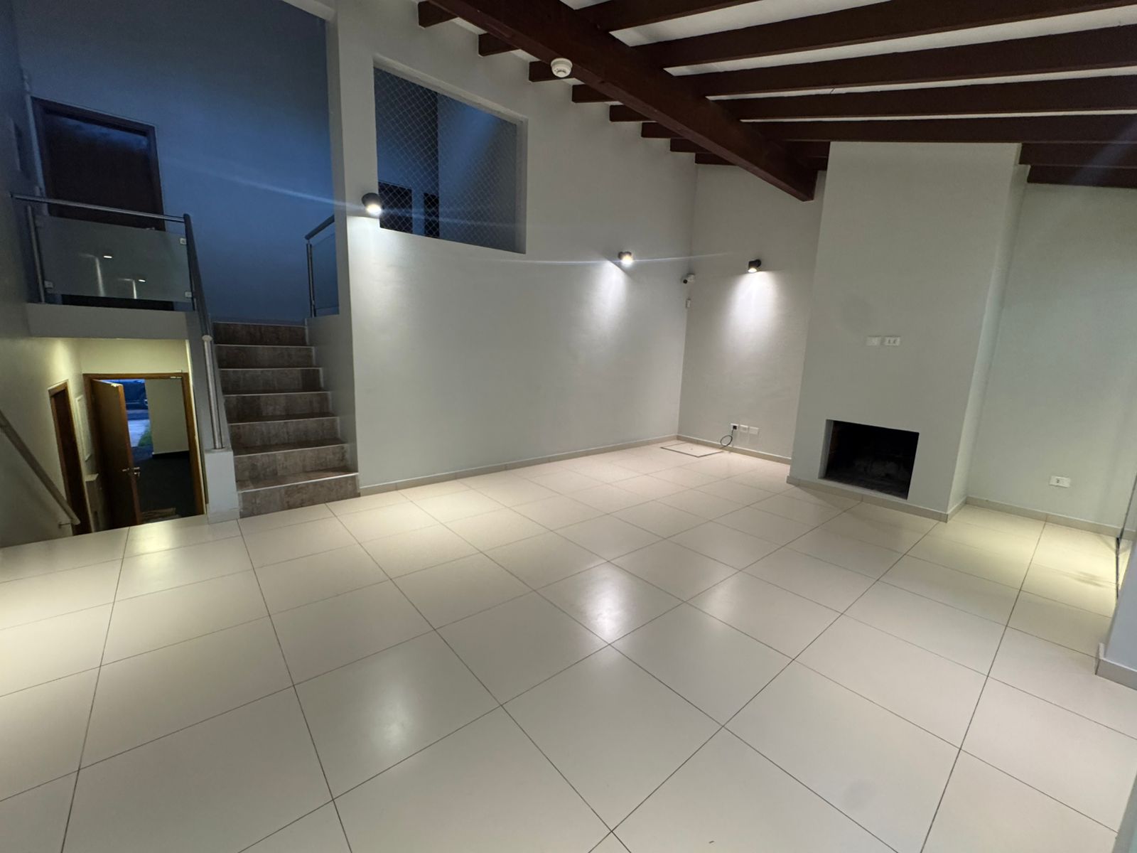 Casa en alquiler en Villa Morra