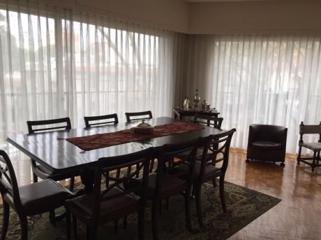 Venta Apartamento Pocitos 3 Dormitorios + Serv