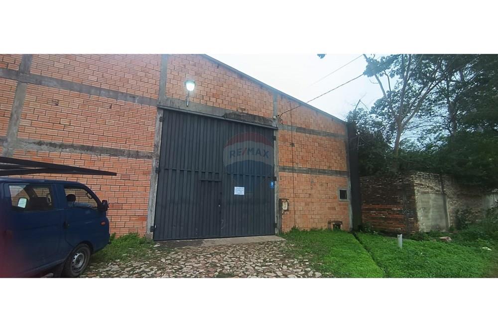 ALQUILO DEPOSITO EN MARIANO ROQUE ALONSO — foto 2