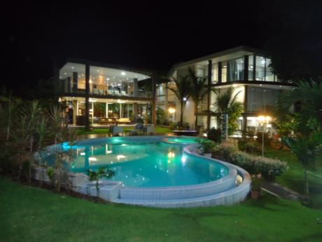 Paraiso En El Urubo
