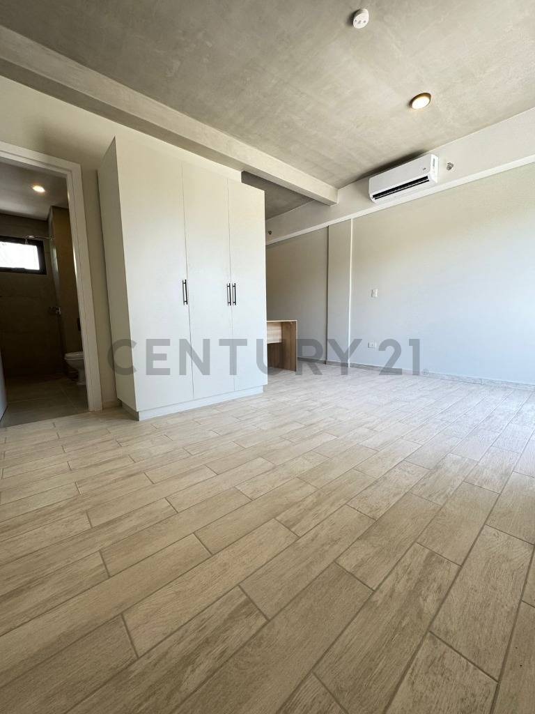 EN VENTA DPTO EN EL EDIFICIO TANNAT SOHO - MONOAMBIENTE CON COCHERA — foto 2