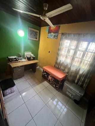 AMPLIA CASA DE DOS PISOS EN ALQUILER - Zona Norte — foto 3