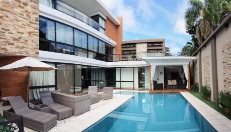 Alquilo Hermosa Residencia, 4 Habitaciones En Suite. Lambare