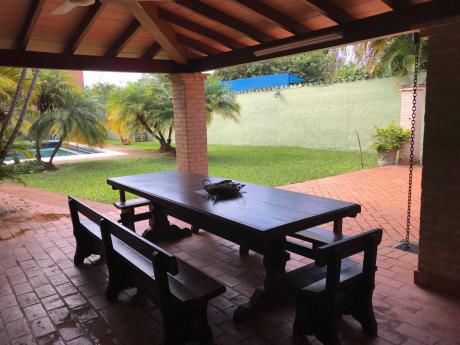 Vendo Hermosa Casa Toda En Planta Baja En Areguá