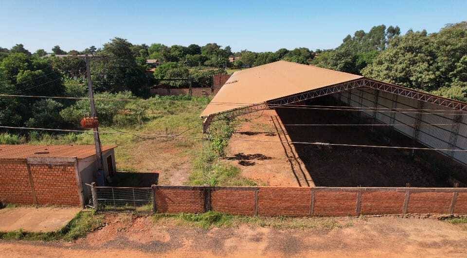 EN VENTA - Amplio terreno con Tinglado en Venta — foto 2