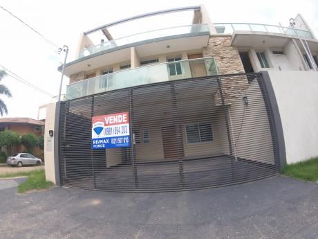 Vendo Triplex De Lujo. Zona Goethe
