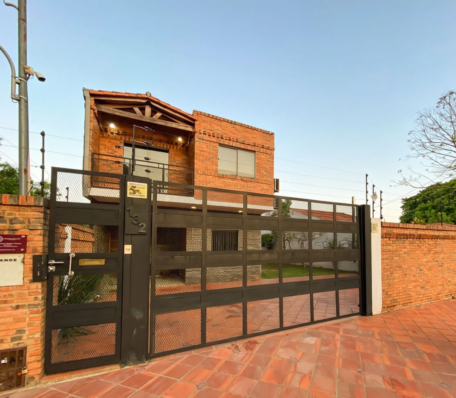 CASA AMOBLADA EN ALQUILER EN LUQUE- LAURELTY — foto 2