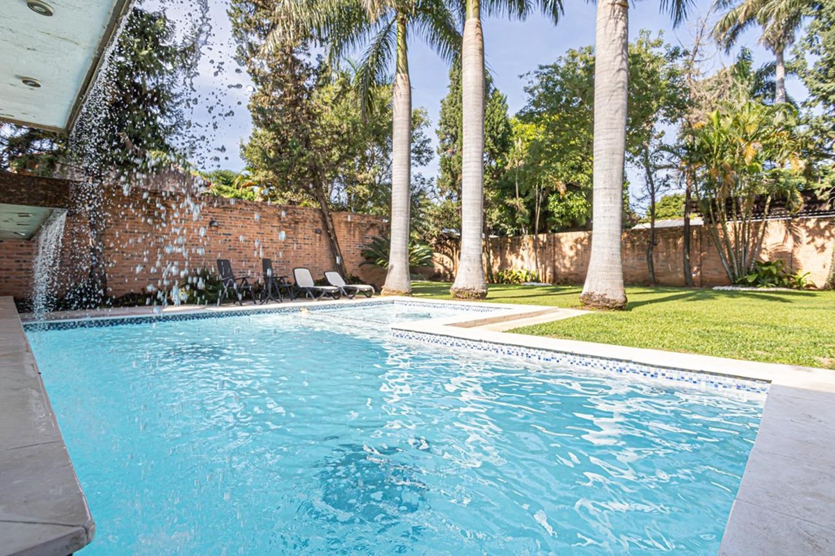 Exclusiva Residencia De Lujo De 1.029m² En Venta — foto 3