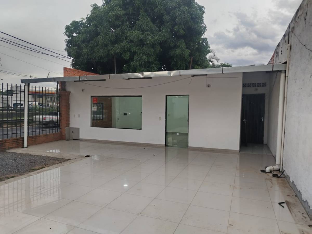 EN ALQUILER LOCAL COMERCIAL AVDA MADAME LYNCH ASUNCIÓN — foto 2