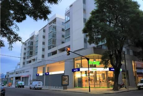 Apartamento 1dormitorio A Estrenar, 1 Baño, Tres Cruces