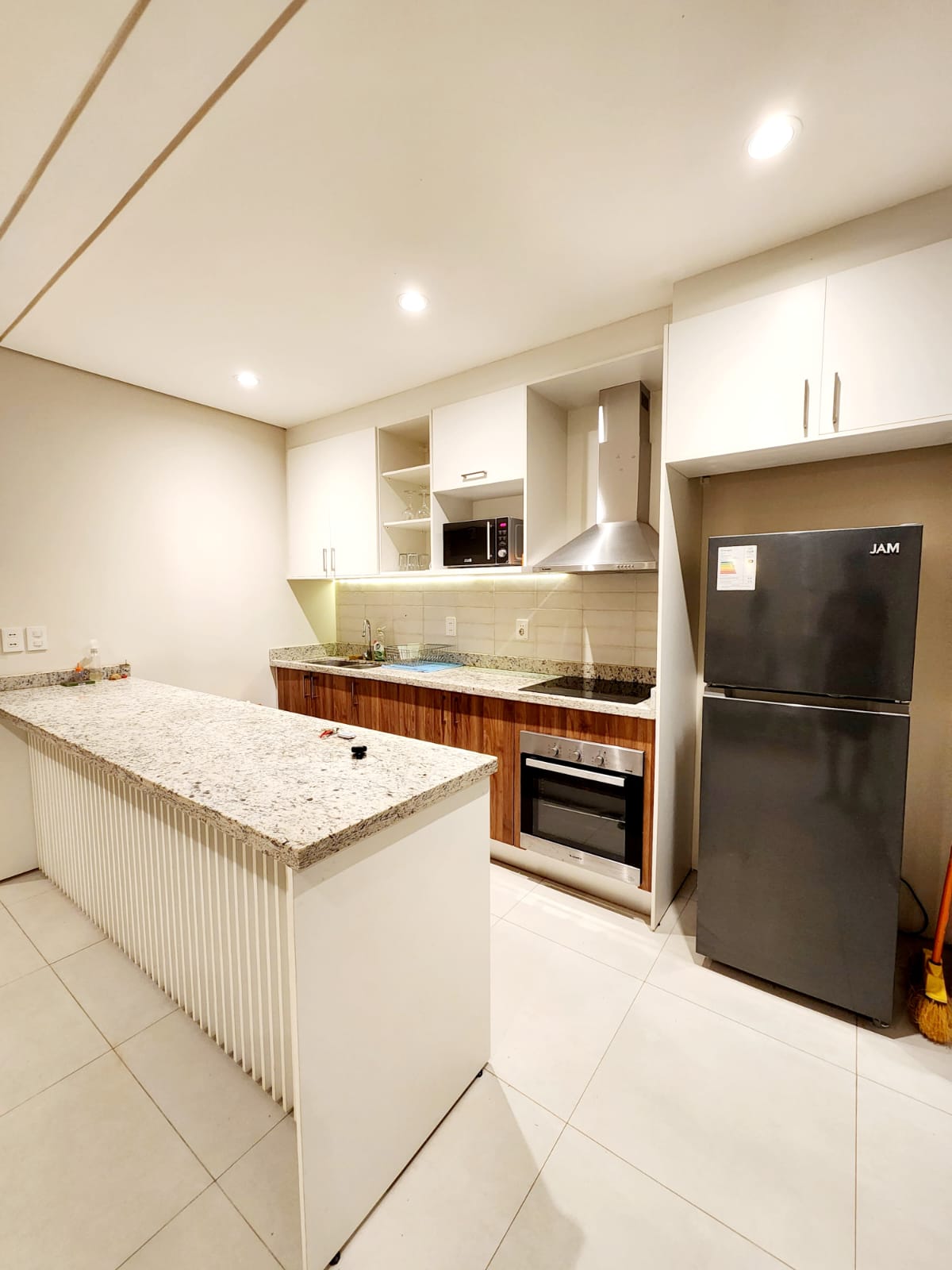 Alquilo Duplex Amoblado, Zona Conmebol, Luque. — foto 3