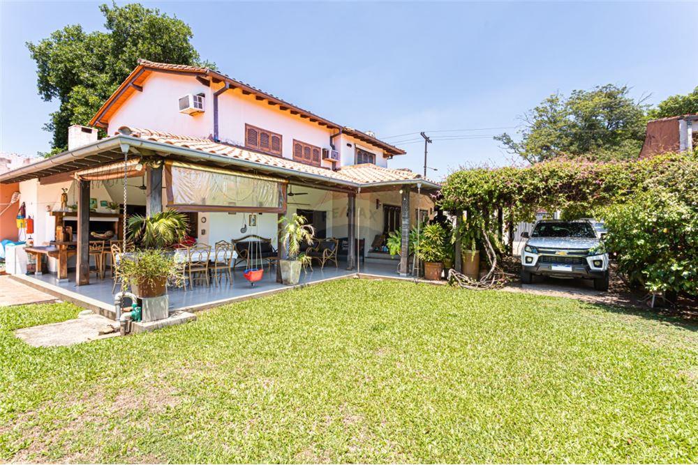 Vendo hermosa Casa en Barrio Salvador del Mundo — foto 2