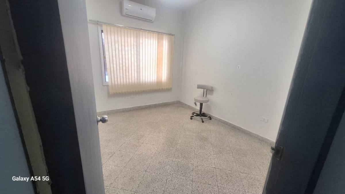 Venta consultorio oficina Asuncion Sobre EEUU — foto 3