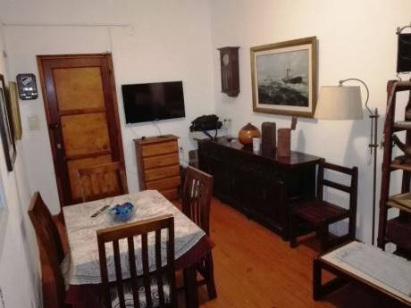 Venta De Apartamento 1 Dormitorio En Palermo, Montevideo