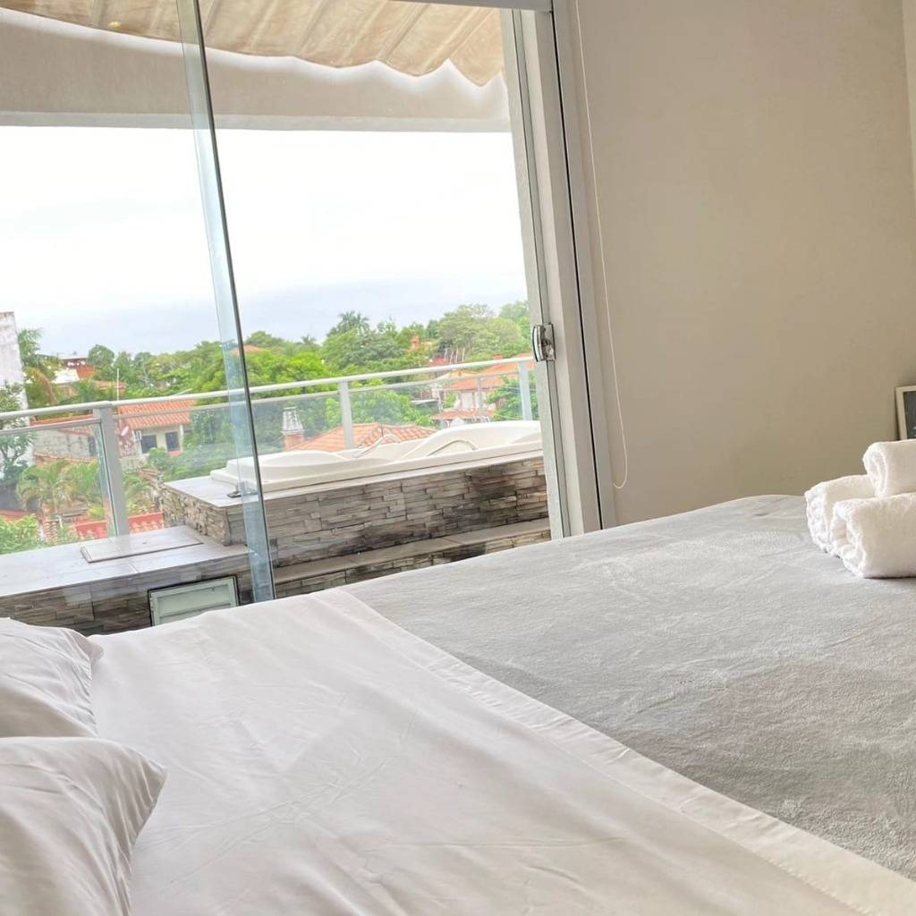 DEPTO AMOBLADO CON JACUZZI EN TERRAZA - ZONA UNIV. AMERICANA — foto 2