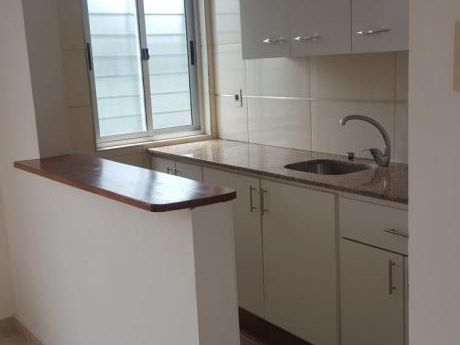 ML Propiedades, Oportunidad. Apto. 2 Dormitorios, Ideal Renta O Vivienda Propia
