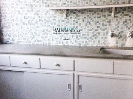 Apartamento De 1 Dormitorio En Alquiler - Centro