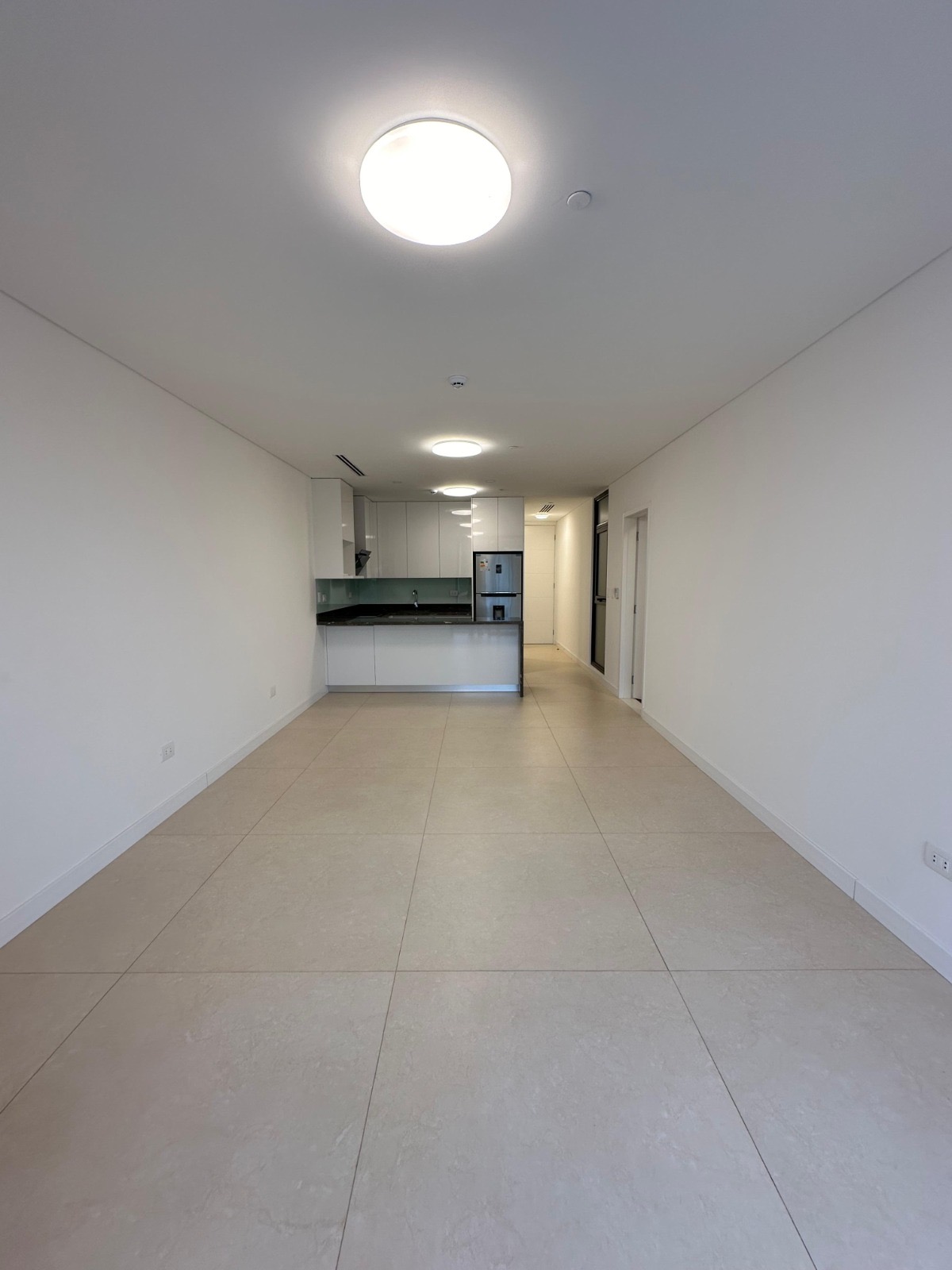 Departamento en alquiler en Ycuá Satí, Asunción — foto 2