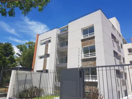 Estrena! 2 Dorm, Cocina Definida, Terraza!