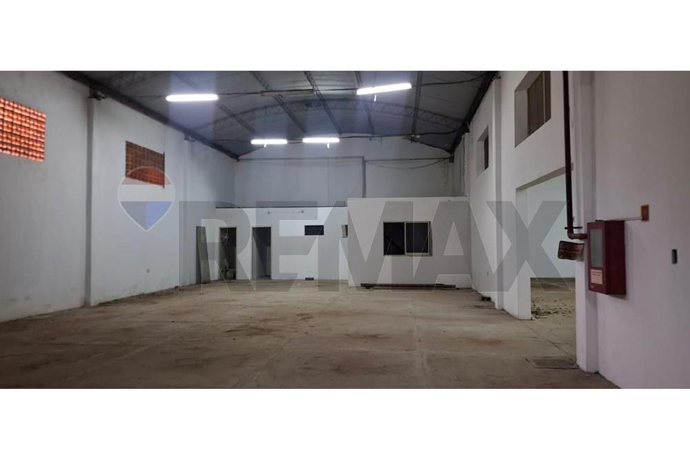 ALQUILO TINGLADO-DEPOSITO EN FDO. DE LA MORA ZONA NORTE — foto 3