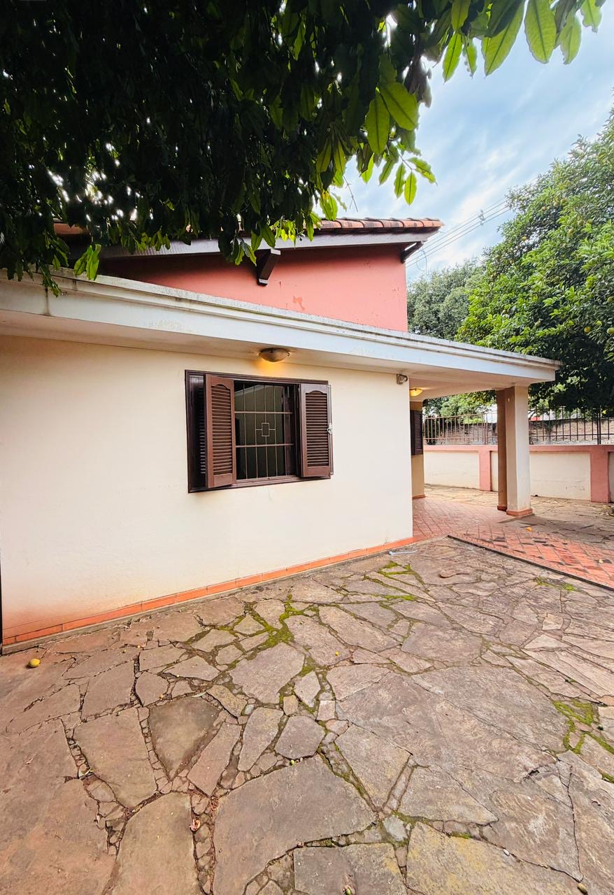 Casa en alquiler en Villa Aurelia