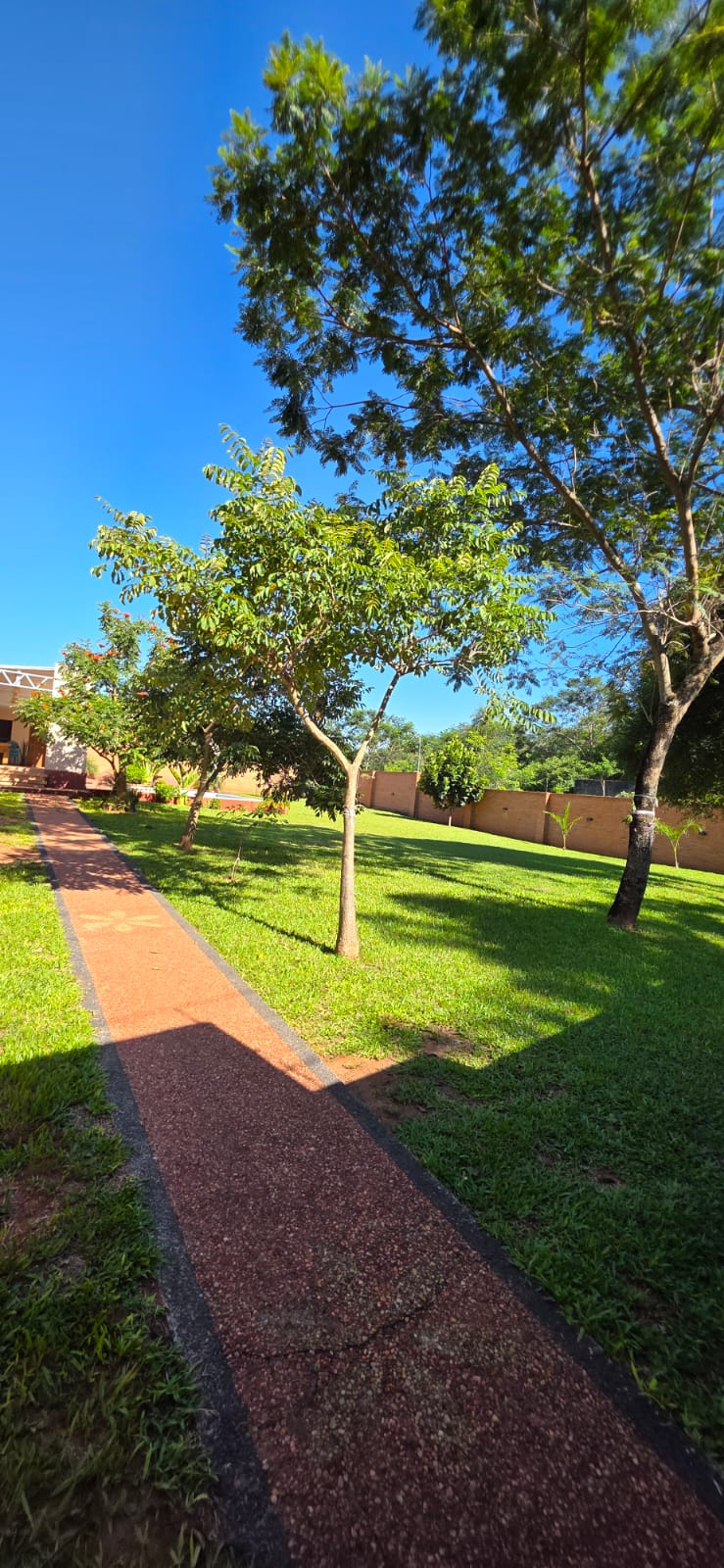En Venta Casa Quinta! Sobre Guillermo Naumann- Nueva Colombia — foto 3