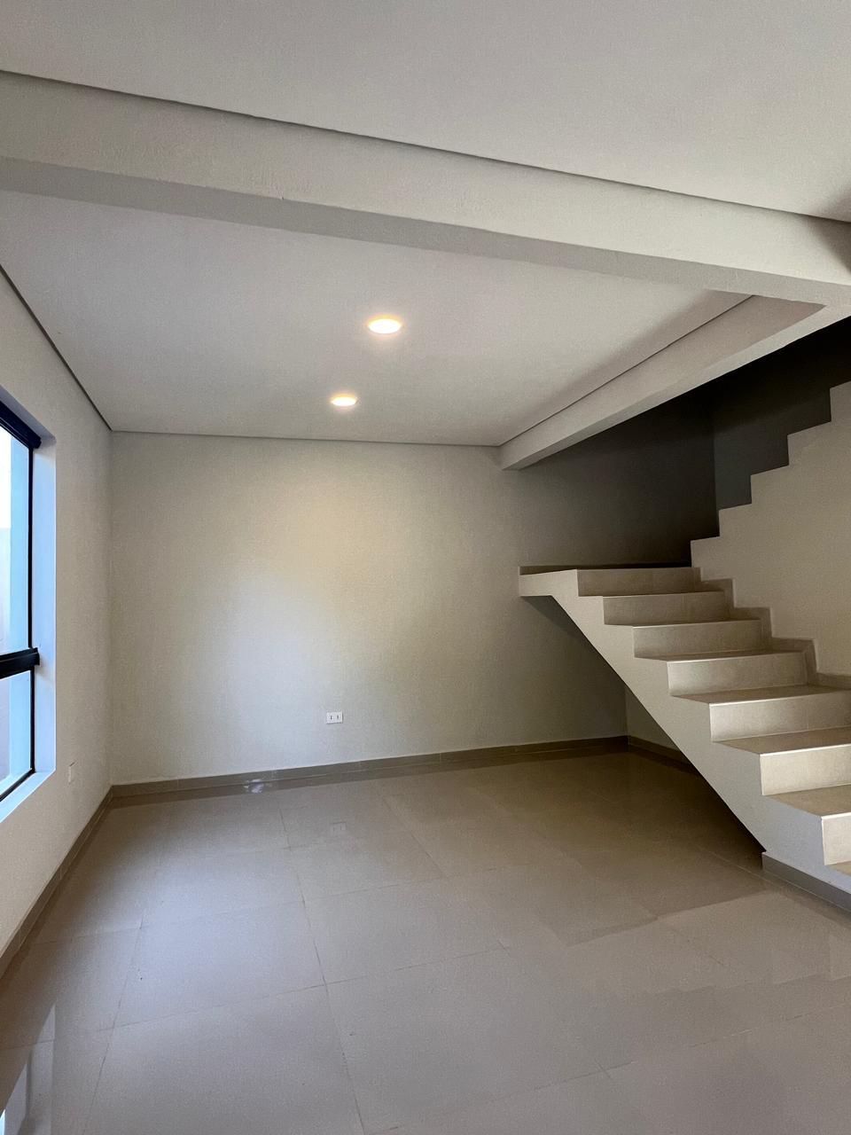 VENDO DUPLEX EN ESQUINA A ESTRENAR EN BO SANTA ROSA I - LAMBARÉ — foto 3