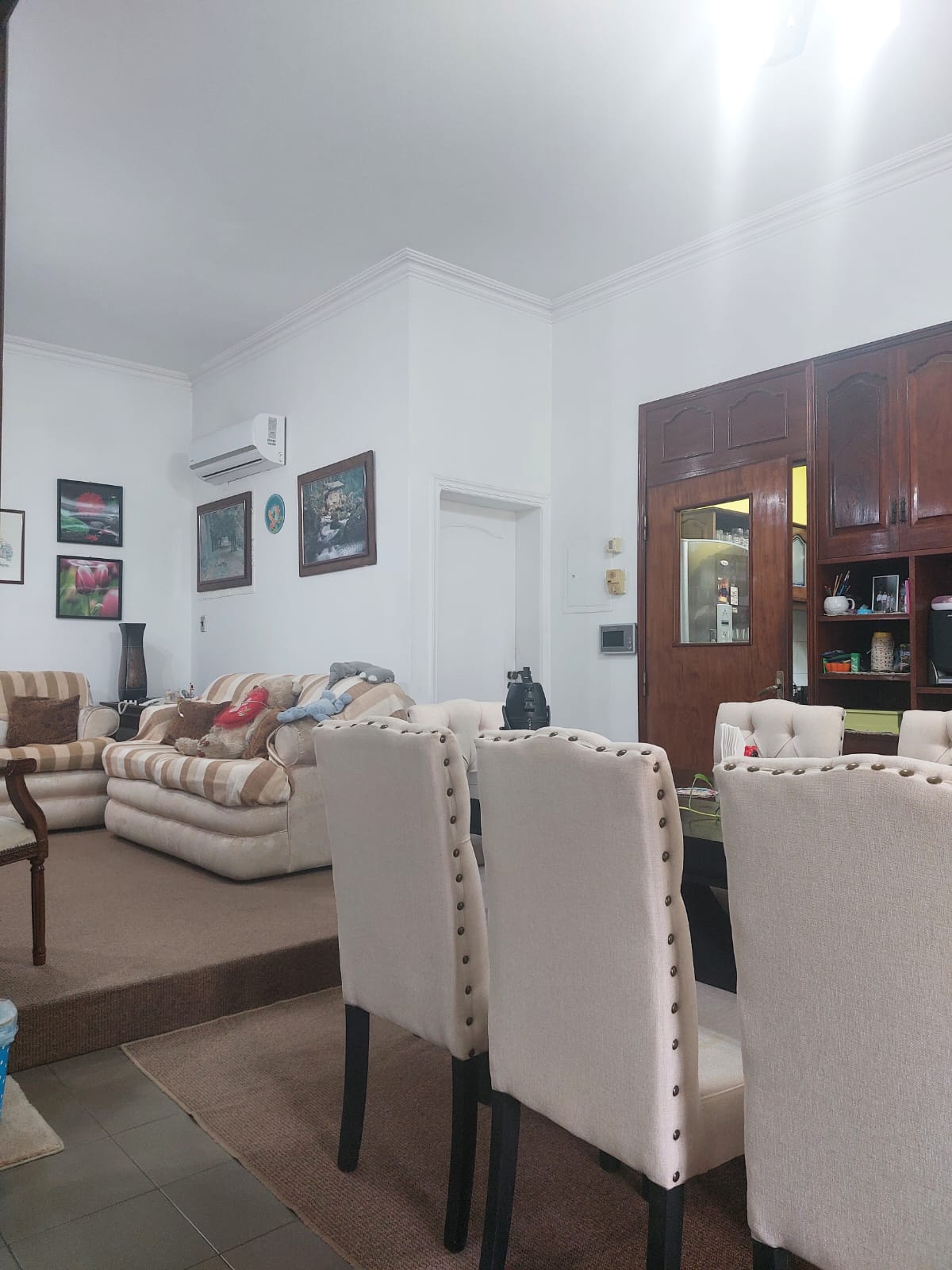 Alquilo residencia de 5 habitaciones - Barrio Las Lomas — foto 2