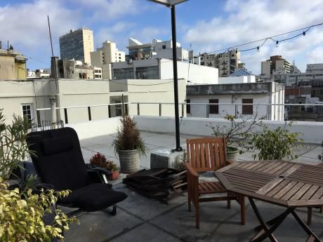 Divino Penthouse 1 Dorm Con Muebles PróX. Sodre, Vista Al Puerto.