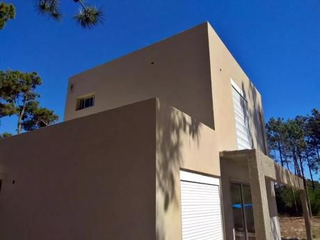 Casa Pinar Sur Nueva A Estrenar 3 Dormitorios 2 Baños!!