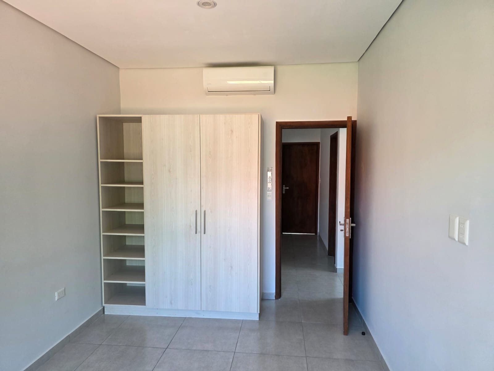 Dúplex A Estrenar En Alquiler – Villa Olimpia / Laguna Grande — foto 3