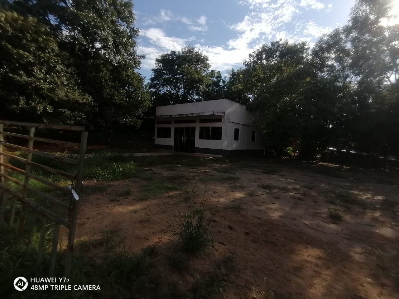 OPORTUNIDAD DE INVERSIÓN EN CURUGUATY, VENDO Terreno con salón comercial. — foto 2