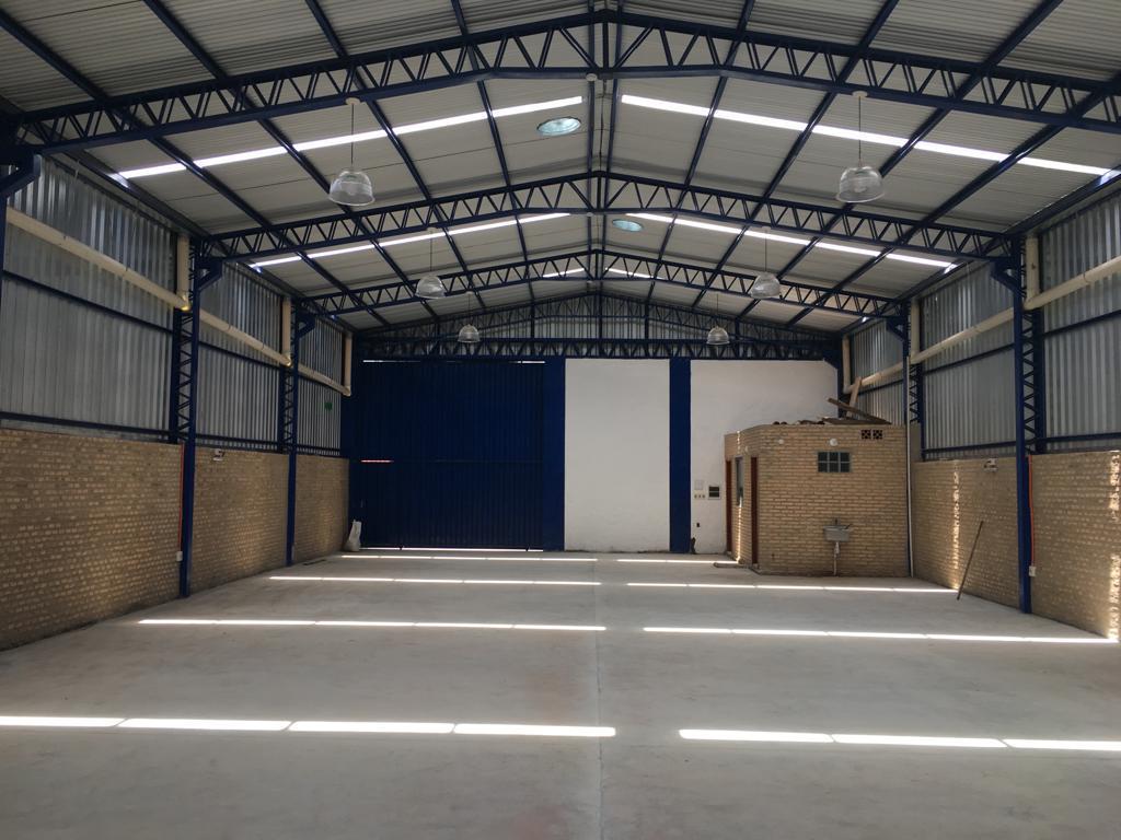 ALQUILO DEPÓSITO de 276 m² en SAN LORENZO  COD 059 — foto 2