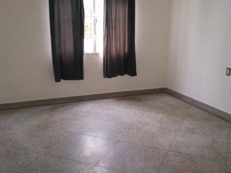 Vendo Apartamento Centro De Las Piedras