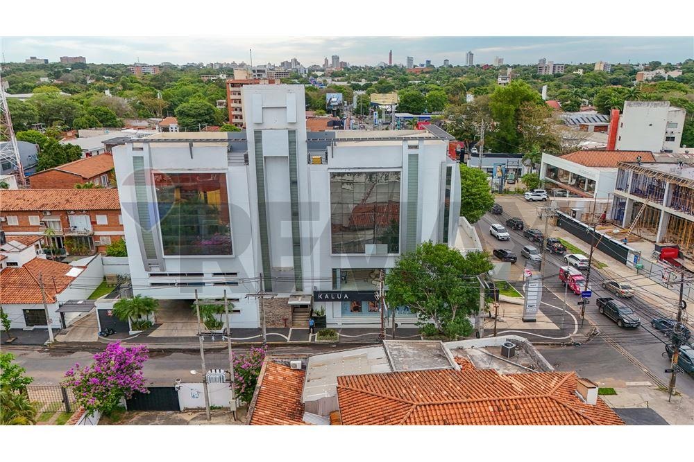 OFICINAS CORPORATIVAS EN EDIFICIO BUSINESS CENTER — foto 2