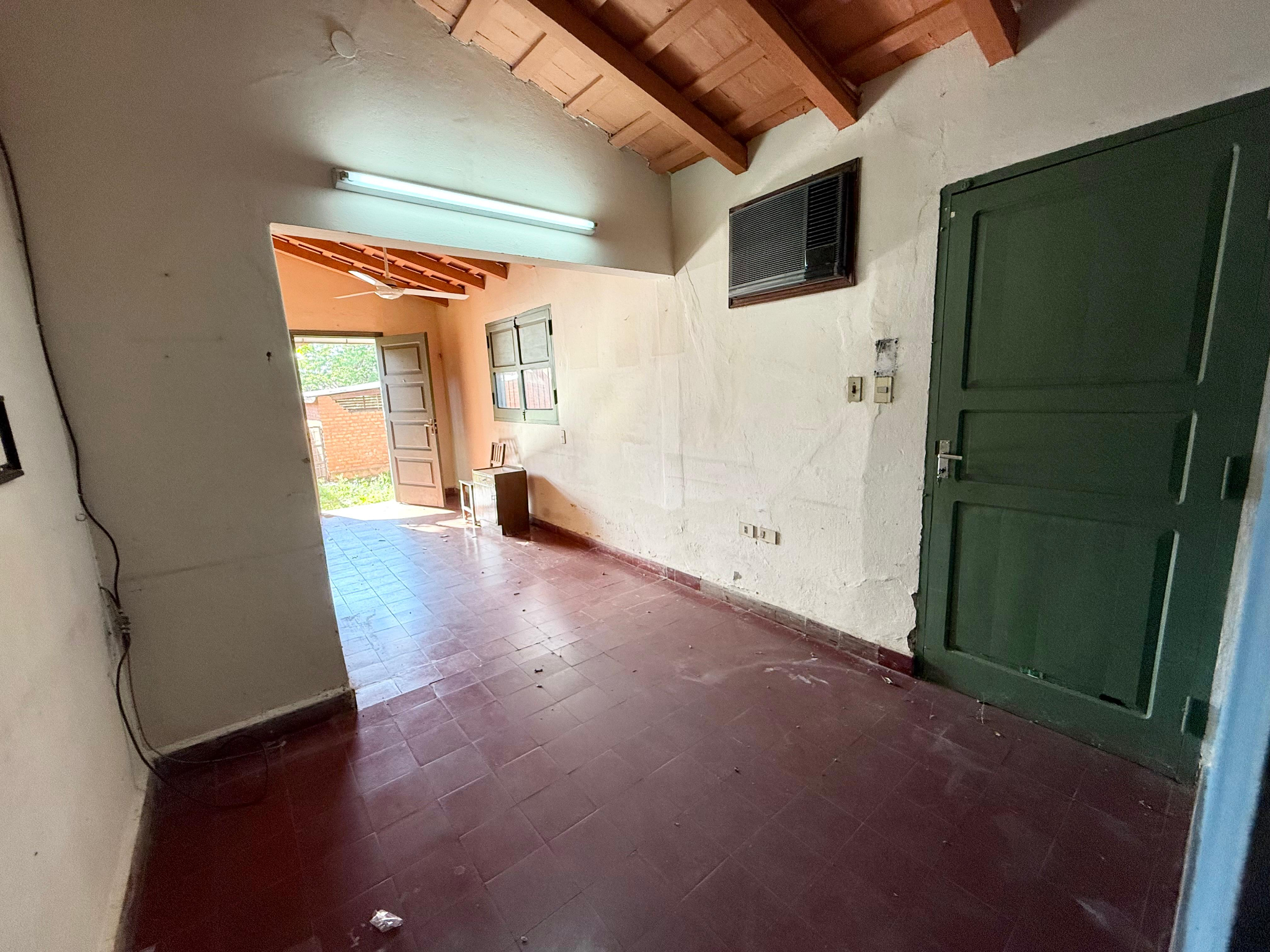 Vendo Propiedad de 340 m2 Ubicada en la Zona Seminario - CLHO8055284 — foto 2