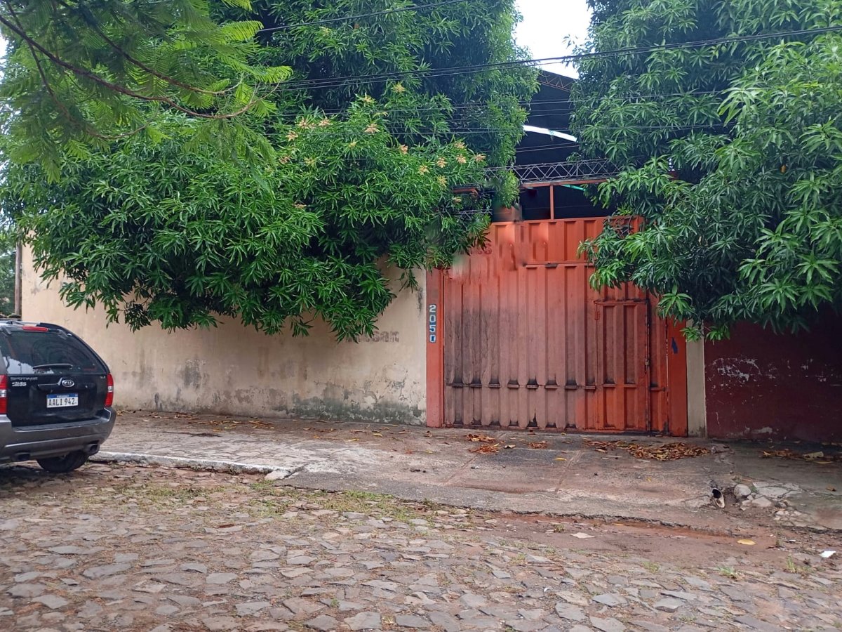 ALQUILO TINGLADO EN BARRIO PANAMBIRETA — foto 2