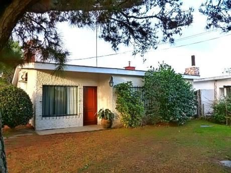 Casa Con 1250 M De Terreno Sur Próximo A Ruta