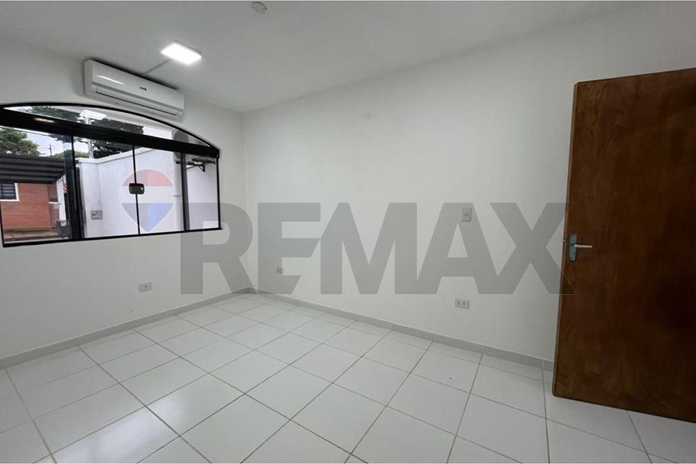 Alquilo Duplex Barrio San Pablo-Zona Multiplaza — foto 2