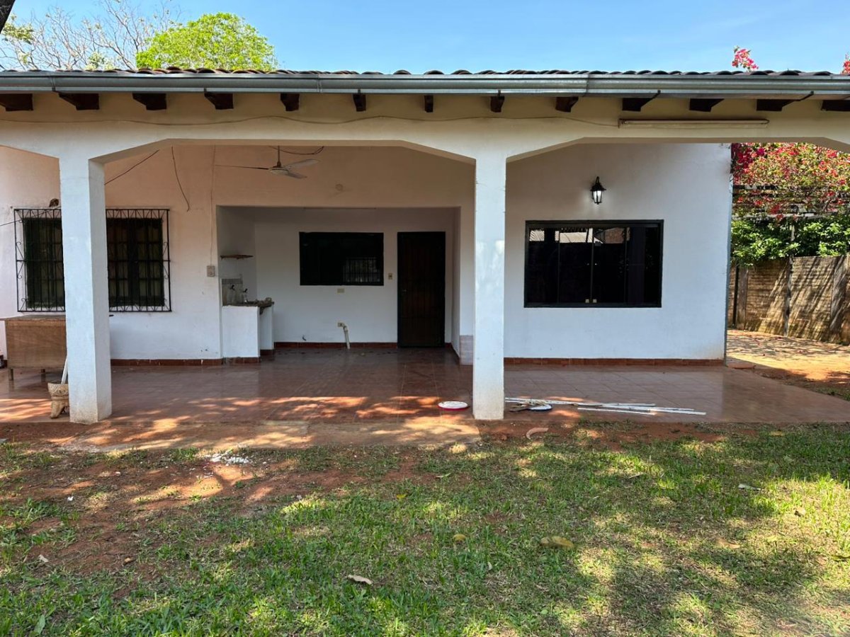 Vendo Casa 3 Dormitorios en San Lorenzo — foto 3