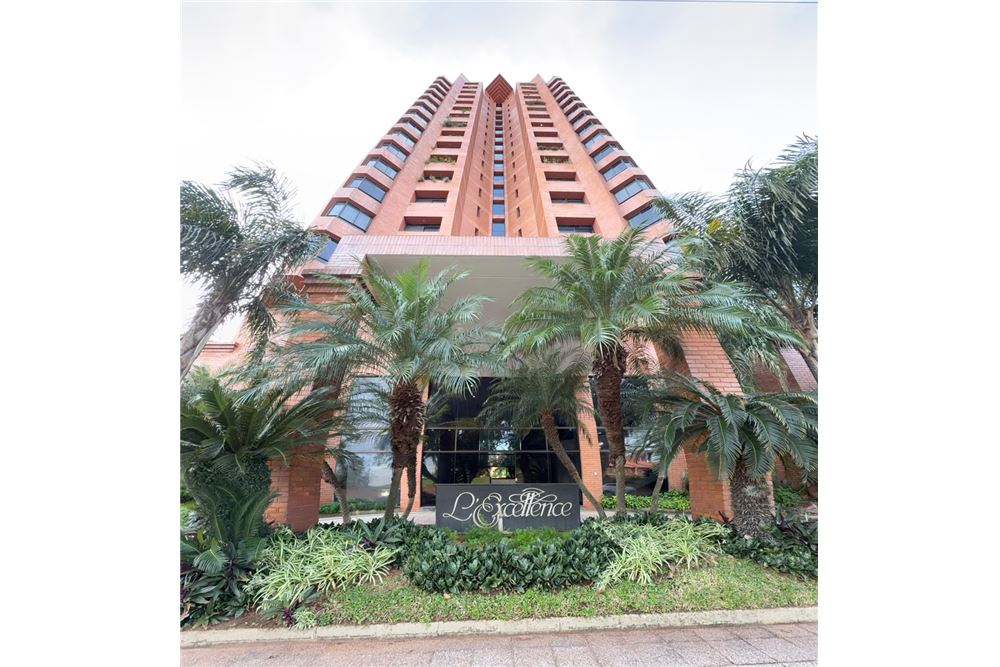 Paseo del yacht y golf club, Lambaré, Central — foto 3