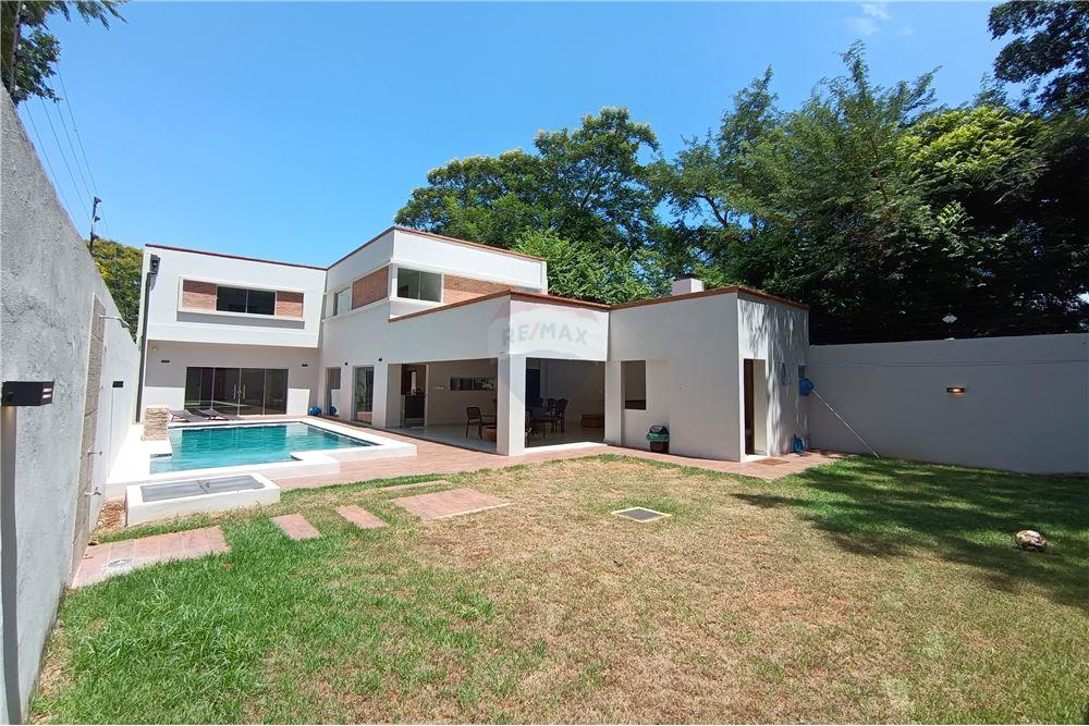 ALQUILO HERMOSA CASA NUEVA  MARIANO ROQUE ALONSO — foto 3