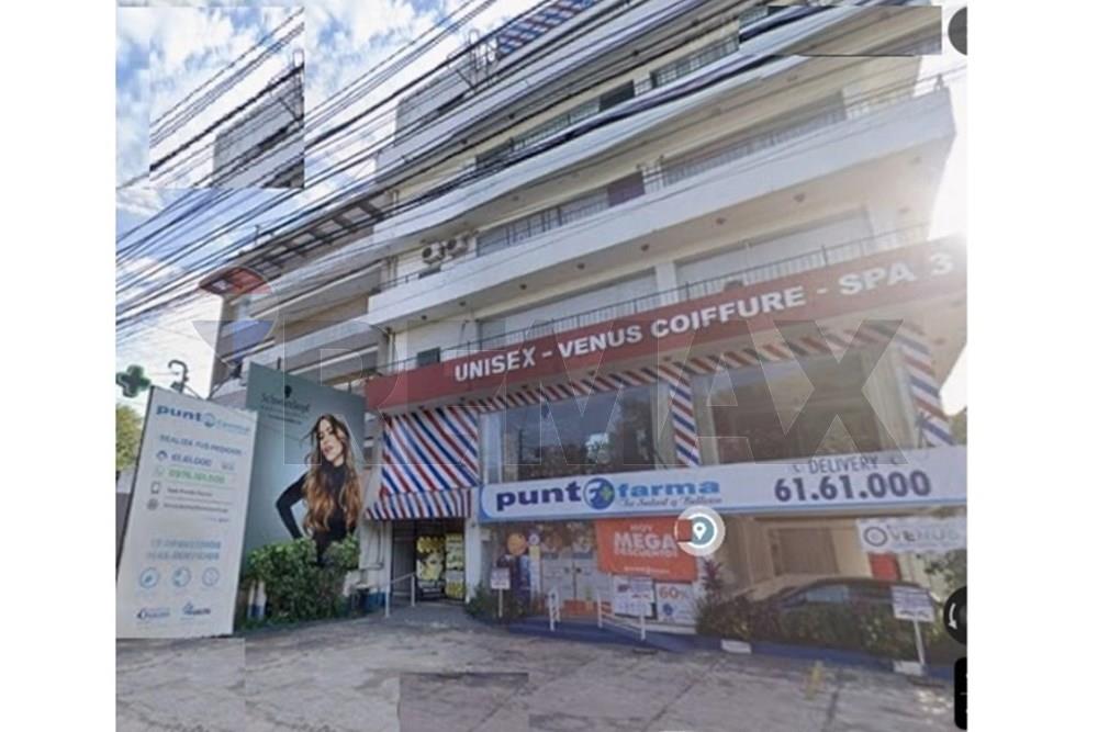 SALÓN COMERCIAL SOBRE MCAL. LÓPEZ EN ALQUILER! — foto 2