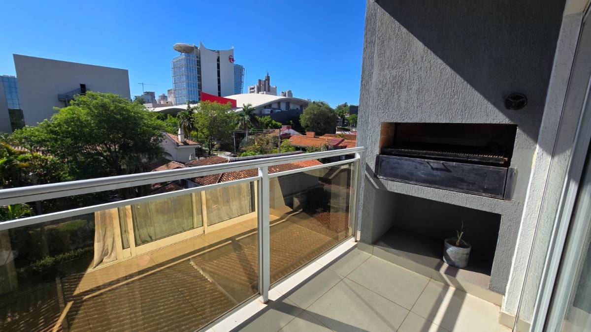 SE ALQUILA AMPLIO DEPARTAMENTO AMOBLADO BARRIO VILLA MORRA — foto 3